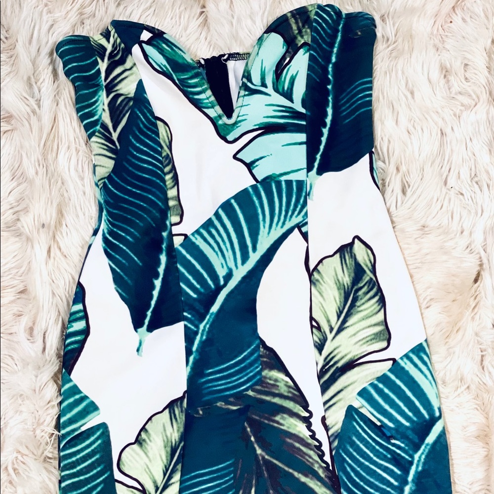 Missguided Tropical Palm Women’s Dress Size 2